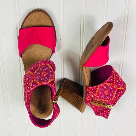 Toms Majorca Tapestry Pink Sandals size 9 - Picture 10 of 12
